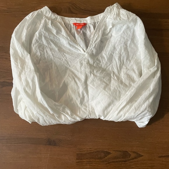 White shirt new with tags - Picture 3 of 4